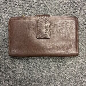 Fossil Brown Smooth Leather Bifold Clutch Wallet Snap Closure ID Window Pen Loop